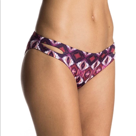 🌊Roxy Strappy Love Scooter Reversible Bikini - Picture 7 of 8